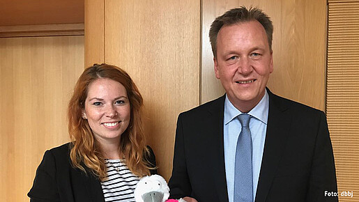 Karoline Herrmann mit Burkhard Lischka Karoline Herrmann mit Burkhard Lischka