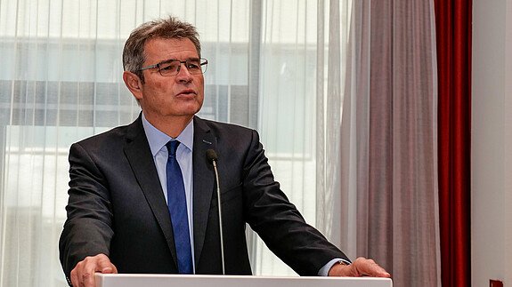 Waldemar Dombrowski Waldemar Dombrowski