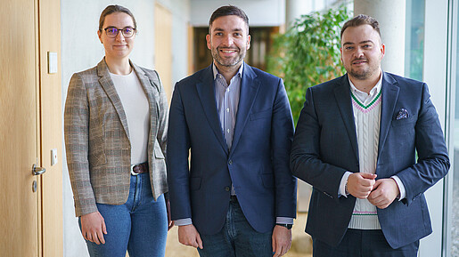 Konstantin Kuhle dbb jugend Chef Matthäus Fandrejewski (r.) und dbb jugend Referentin Viktoria Matzen trafen sich zum Austausch mit Konstantin Kuhle, FDP-Fraktionsvize im Deutschen Bundestag.