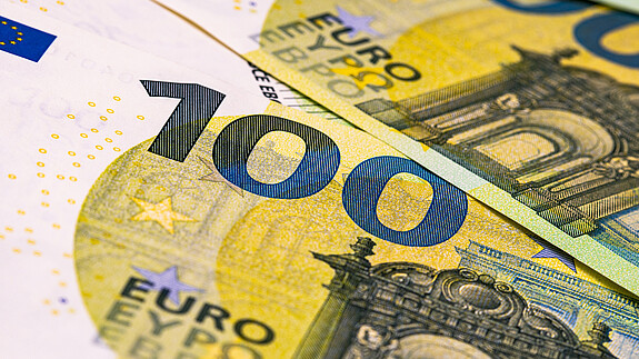 Anpassung von Besoldung und Versorgung: Gesetz nimmt Form an