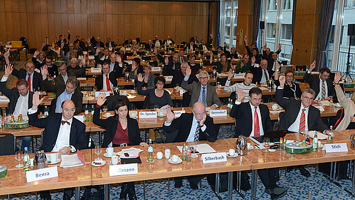 Abstimmung der Bundestarifkommission Abstimmung der Bundestarifkommission