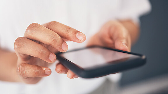 Keine Nachrichtenflut, nur ausgewählte Information: Die dbb jugend informiert ab sofort auch über WhatsApp. Keine Nachrichtenflut, nur ausgewählte Information: Die dbb jugend informiert ab sofort auch über WhatsApp.