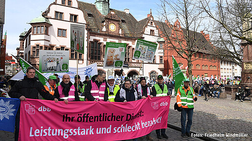 Warnstreik in Freiburg Warnstreik in Freiburg